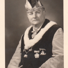 Elfer Wilhelm Auer.