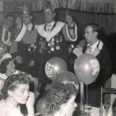 Präsident Konti I. eröffnet den Schneckenburg-Ball in der Gebhardshalle.