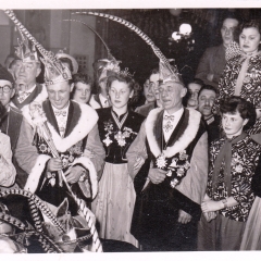 Kehraus mit Verbrennung in der Gebhardshalle. Die Fasnacht wird betrauert.