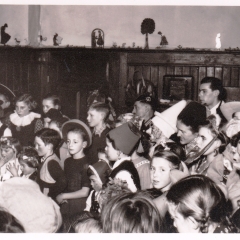 Rosenmontag: Kinderball im Ziegelhof.