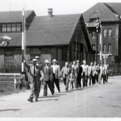 Der Elferrat bei der Rückkehr vom Vatertagsausflug.