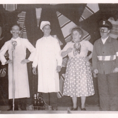 Bunter Abend: "Der letscht Milchmann". Weiter machten mit: Maria Schäfer, Herbert May, Walter Stöß, Alfred Koch, Werner Mutter, Bruno Ramsperger und Paul Bischoff.