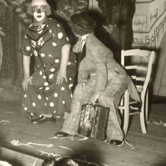 Bunter Abend: Clown's ghered immer zu de Fasnet, genau so wie'd Familie Fischer.
