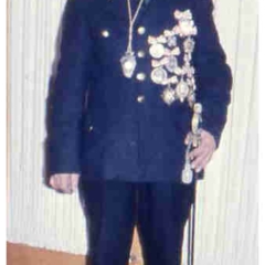 Narrenpolizist "Bollin" in seiner Gala-Uniform.