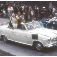 Umzug in Wollmatingen: Präsident und Prinzessin fuhren mit dem Auto.