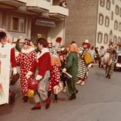 Die Schneckenburg auf dem Weg zur Umzugsaufstellung.