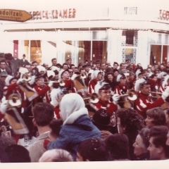 Die Schneckenburg während dem Umzug in der Stadt.