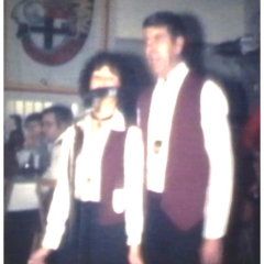 Fasnachtseröffnung im Ziegelhof: Die Schneckenburg-Gesangsnummer mit Mary und Rudi Deutinger, Inge und Dieter Stöß, Marga und Wolfgang Theuerjahr.