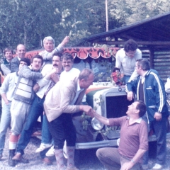 Die Clowngruppe beim Vatertagsausflug.