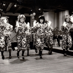 Frühschoppen-Konzert im Konzil: Das Ballett beim Auftritt.