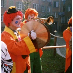 Rosenmontag mit der Clowngruppe im Hindenburgblock.