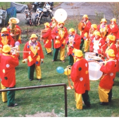 Rosenmontag im Hindenburgblock.