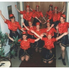 11.11. in der Linde: Es tanzten mit: Natascha Blank, Yvonne Brasser, Melanie Greis, Nicole Hagelstange, Katja Metzger, Kirsten Petschkuhn, Anita Restle, Stefanie Röhrig, Tanja Saile, Martina Trimpl und Jaqueline Wolter.