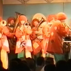 11.11. in der Linde: Und am Schluss die Clowngruppe der Schneckenburg unter der Leitung von Gerd Zachenbacher.