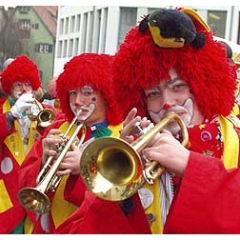 Schmutziger Donnerstag vor dem Südkurier.