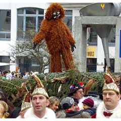 Schmutziger Donnerstag vor dem Südkurier.