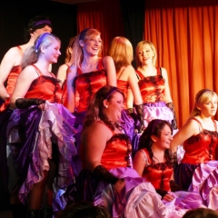 11.11. in der Linde: Es tanzten mit: Anja Bahr, Veronika Hildebrandt, Elena Moser, Nadine Auer, Stephanie Schieß, Melanie Mühlbrandt, Angelika Winter, Anna Deutinger und Saskia Reisacher.
