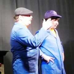 11.11. in der Linde: Unterbelichtet. Eine Kurzschluß-Nummer mit Ekki Moser und Heinz Auer.