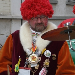 Schmutziger Donnerstag: Auch der Rest des Vereins war dabei.