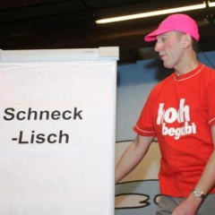 Frühschoppen im Konzil: Präsident Jürgen Stöß erklärte dem Publikum die Sprache "Schnecklisch".