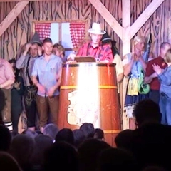 11.11. in der Linde: Beim Finale bedankte sich Präsident Jürgen Stöß bei den Akteuren.