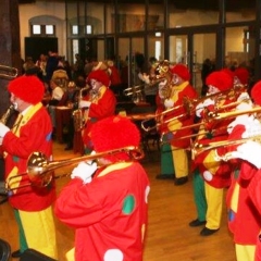 Frühschoppen im Konzil: Beim Ausmarsch gab es noch eine Zugabe im Saal.