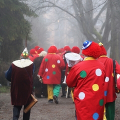 Schmutziger Donnerstag: Wecken im Hindenburgblock.