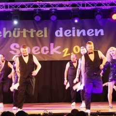 Ballett-Treffen Schneeschreck: Das Männerballett der Schneckenburg bei Ihrem Tanz.