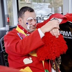 Rosenmontag: Dann ging es mit dem Bus nach Überlingen am Ried.