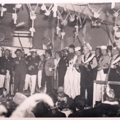 Bunter Abend 1938: Alle Mann an Bord zum großen Schlussfinale.
